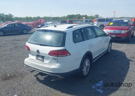 2019 Volkswagen Golf Alltrack Tsi S/Tsi Se/Tsi Sel from USA, damaged, VIN 3VWH17AUXKM501078
